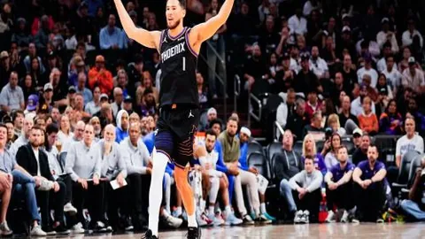 “周日002意甲赛事预测：威尼斯与罗马巅峰对决”