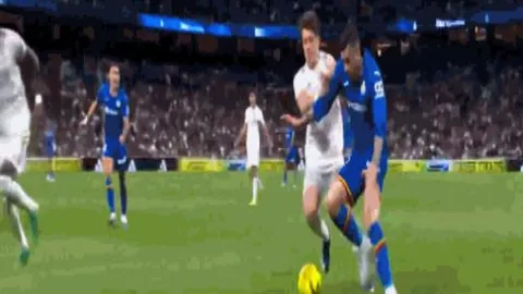 皇马对巴萨欧冠决赛：龙塞罗梦想终章，双方备战心理待完善